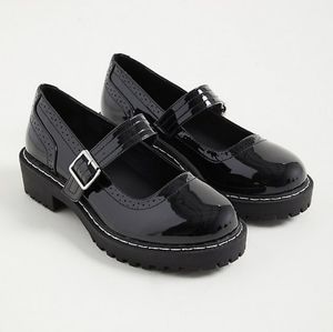 Chunky Mary Jane Flat (WW)